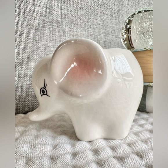 New Ceramic Elephant Pen Holder Trinket Storage Planter Figurine Decoration - 4” - Picture 6 of 9
